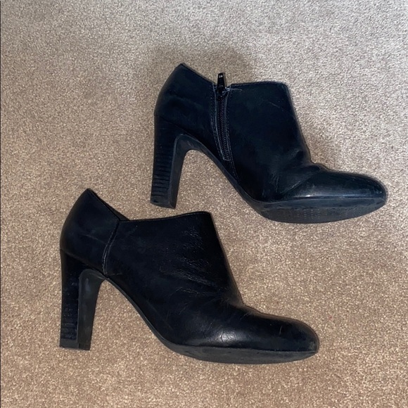 Geox heeled booties - Picture 1 of 4